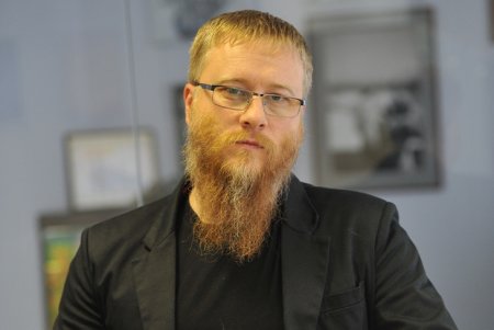 Valeri Korovin. "İmperiya ərəfəsində". Milli Təhlükəsizlik Konsepsiyasında geopolitik metod