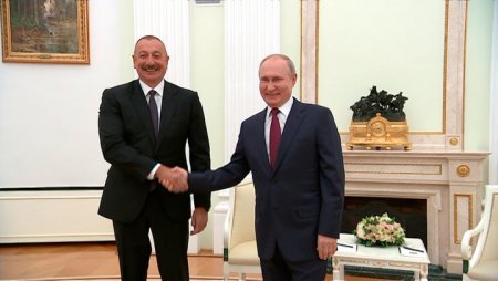 Putin "Qarabağ münaqişəsi" demədi: Görüşün əsas nəticələri - TƏHLİL