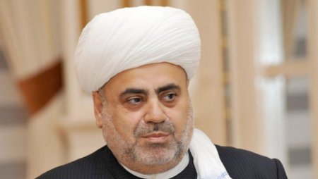 Şeyxülislamın Ayətullah Xameneiyə təşəkkürü niyə qıcıq yaratdı? – Təhlil