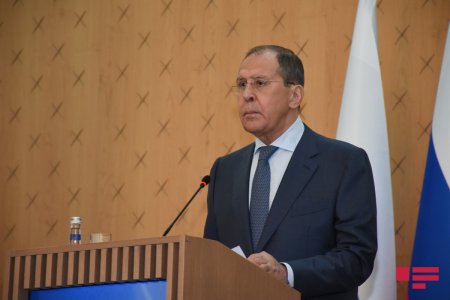 Lavrov: "NATO SSRİ dağılandan sonra sırf sahibsiz ərazilərİ mənimsəmək üçün saxlanılır"