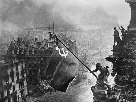 9 MAY QƏLƏBƏ GÜNÜDÜR
